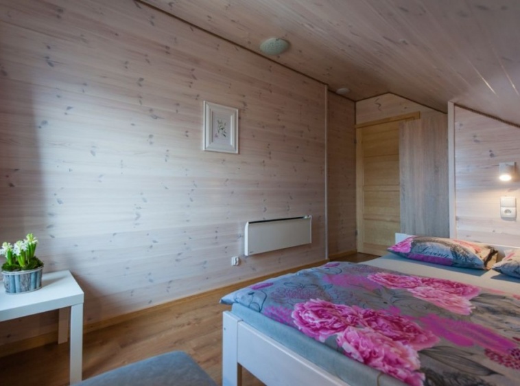 Pokoje, apartamenty, domki Krysia 