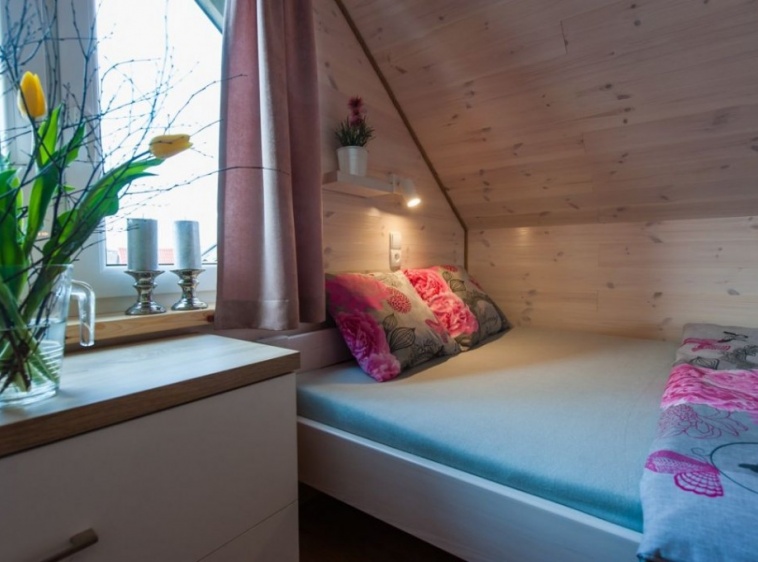 Pokoje, apartamenty, domki Krysia 