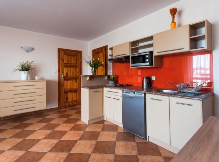 Pokoje, apartamenty, domki Krysia 