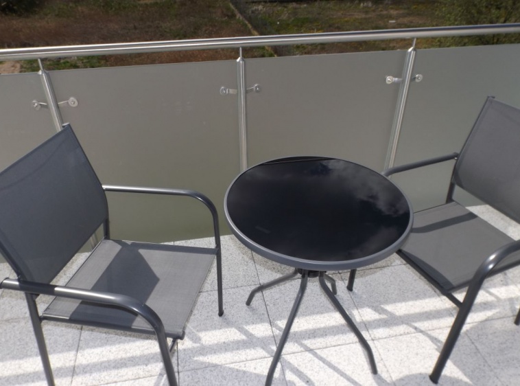 Apartamenty WILLA PORT 2 osób lub dla 2 osób z max. 2 dzieci Możliwość rozdzielenia łoża malżeńskiego na dwa poj. łóżka hotelowe.