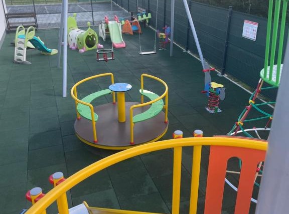 Domki Apartamentowe BARKA 