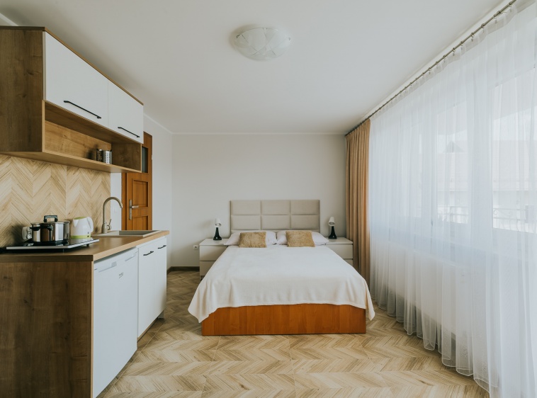 Familka Pokój nr 6