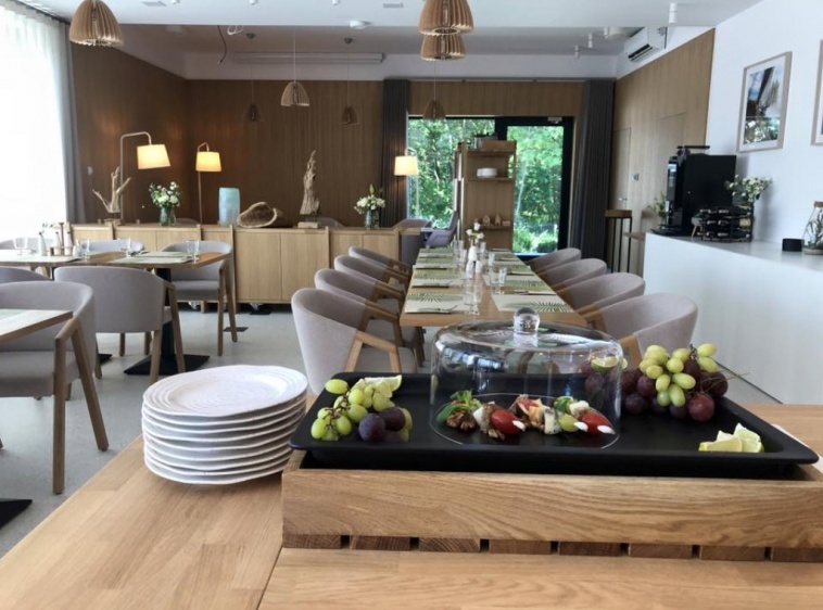 M2 Summer House 