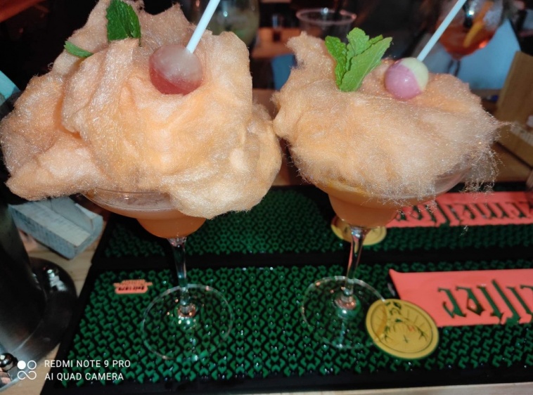 MANGO Food & Bar 