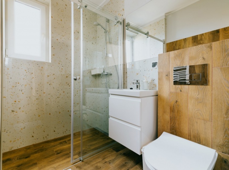 AQUA Pokój nr 7
