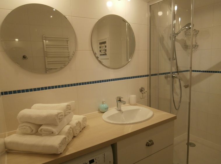 Apartament Przy Plaży 3 łazienka apartament 3