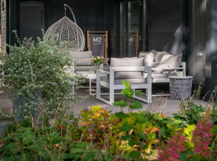 M2 Summer House 