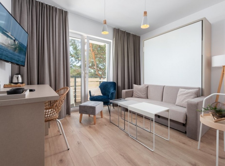 M2 Summer House 