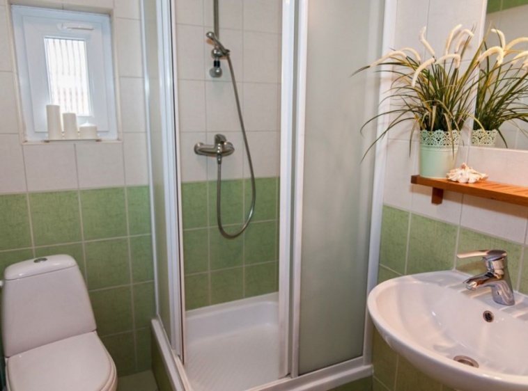 Pokoje, apartamenty, domki Krysia 