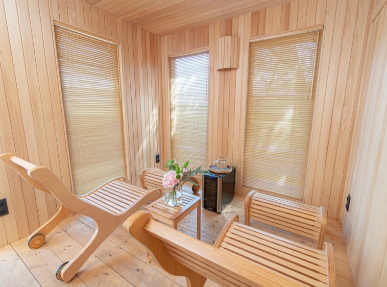 M2 Summer House 