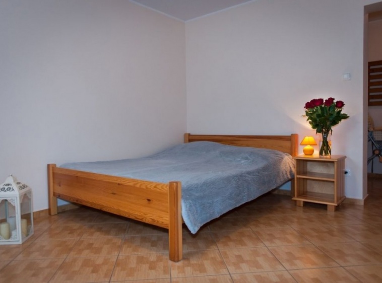 Pokoje, apartamenty, domki Krysia 