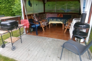 Altanka z grillem dla gości