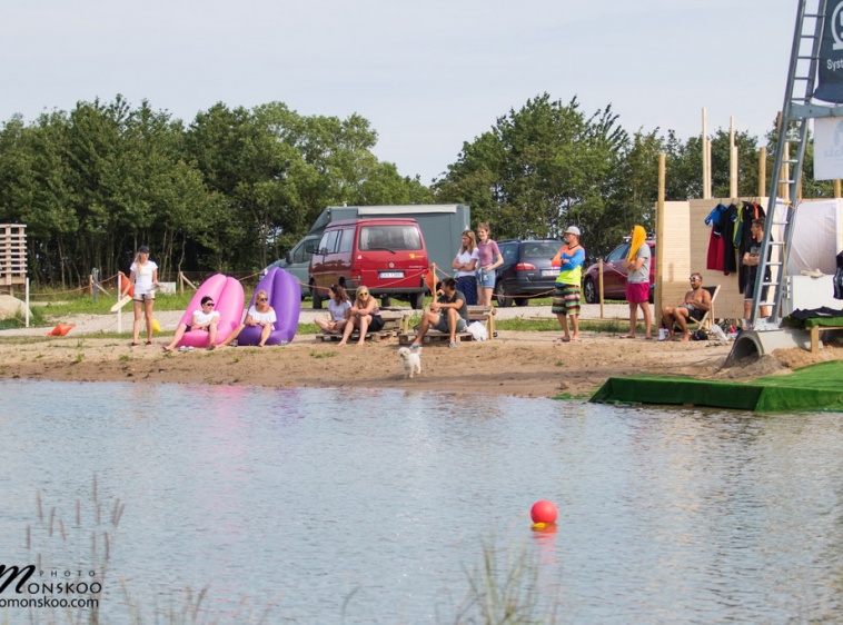 Dzika Plaża WAKE 