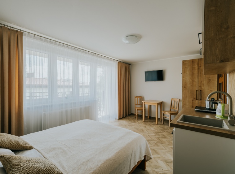 Familka Pokój nr 6