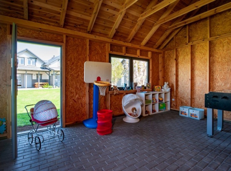 Pokoje, apartamenty, domki Krysia 
