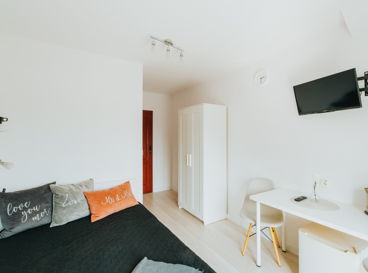 Pokoje i apartamenty ALEXANDRIA z basenem 
