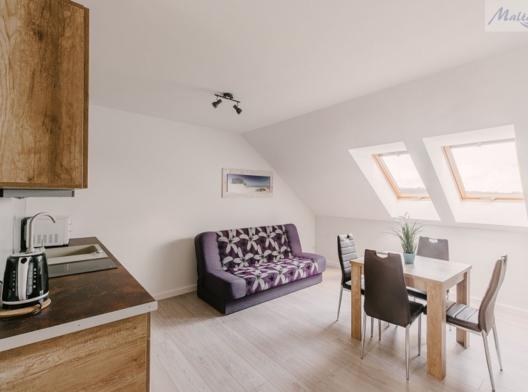 Apartamenty MALTA pokój/studio 4/6os. poddasze
