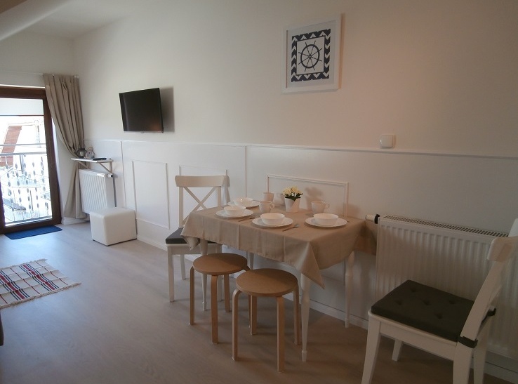 Apartament Przy Plaży 4 aneks kuchenny, kącik jadalny, tv, apartament 4