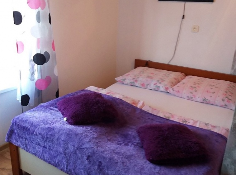 Pokoje na Tęczowej u Bożeny Pokój 2 osobowy z łazienką