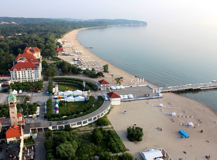 Wycieczki Autokarowe po Kaszubach Molo Sopot