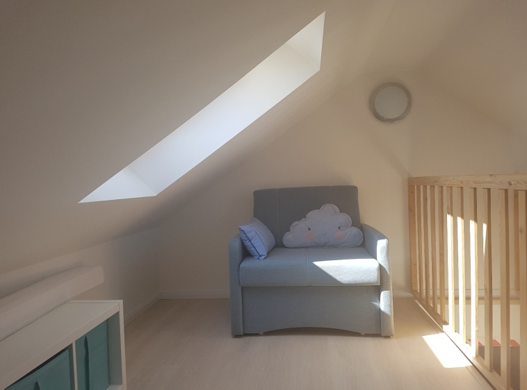 Apartament Przy Plaży 4 rozkładany fotel z funkcją spania w sypialni na górze?v=1.0