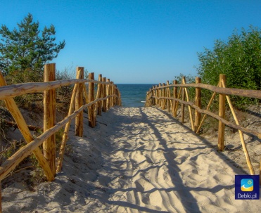 Dębki wejście na plażę - 8 km od Karwi